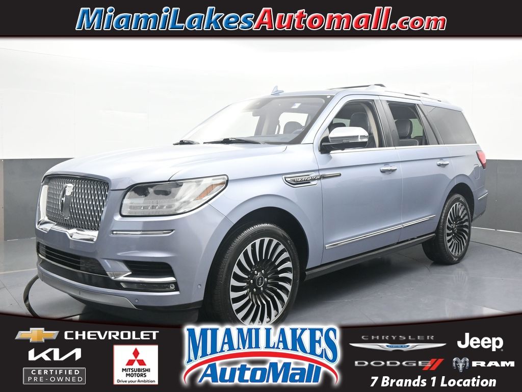 2019 Lincoln Navigator Black Label's photo