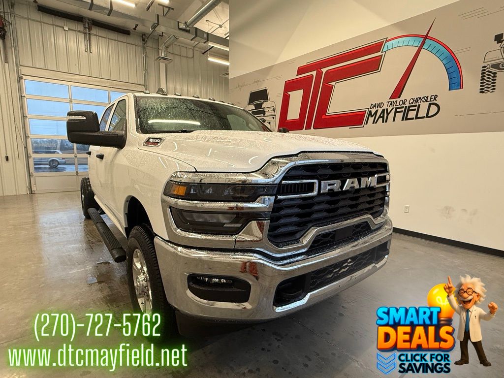 2026 RAM 3500 Chassis Tradesman Crew Cab LB 4WD