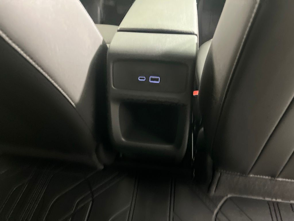 Thumbnail: 2026 Chevrolet Trax - 7