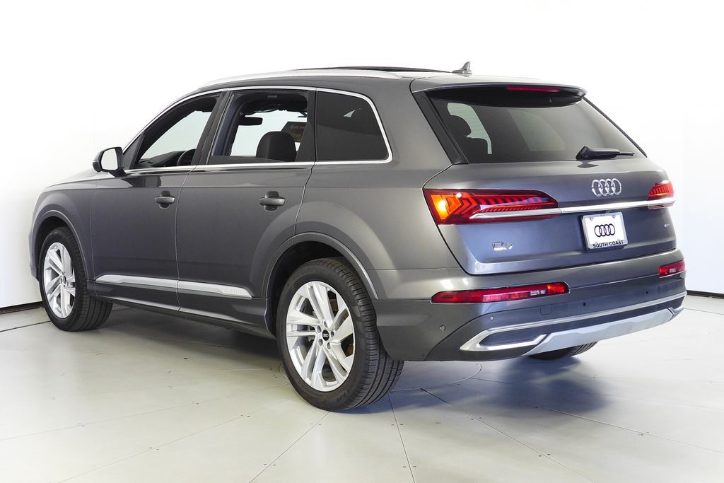 Thumbnail: 2022 Audi Q7 - 9