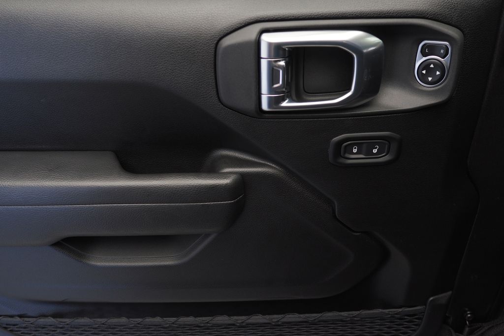 Thumbnail: 2026 Jeep Wrangler - 7