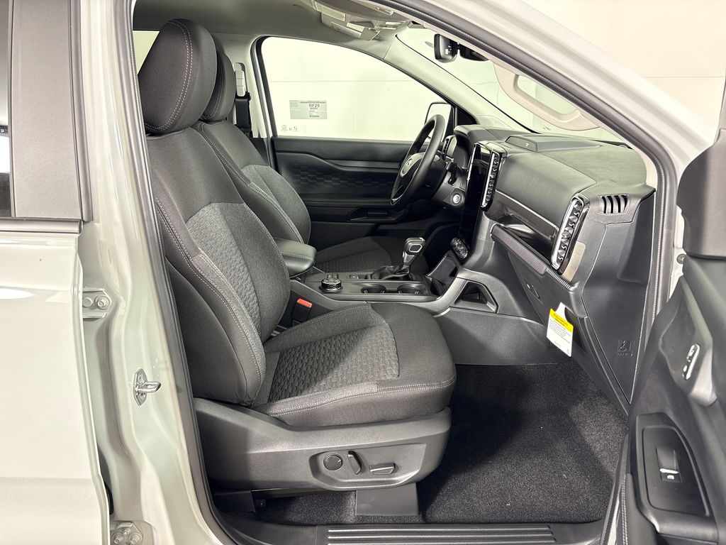 New 2026 White Ford XLT image 5