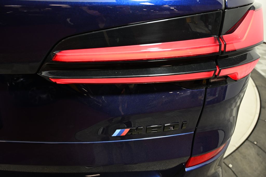 Thumbnail: 2026 BMW X5 - 12