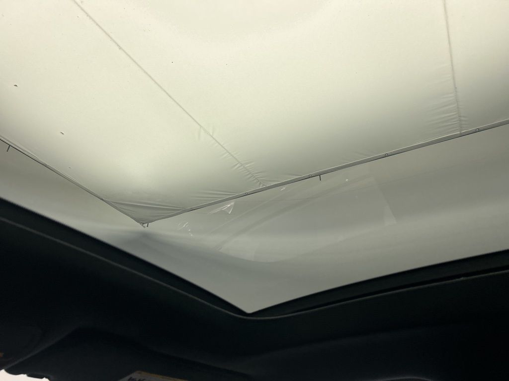 Thumbnail: 2018 Mercedes-Benz GLE - 28