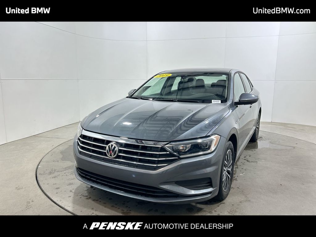 2019 Volkswagen Jetta SEL Hero Image