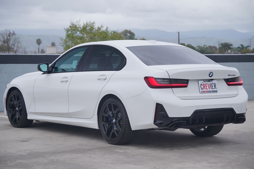 Thumbnail: 2026 BMW 3 Series - 7