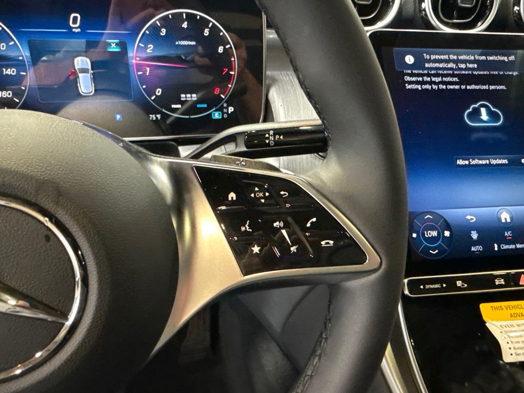 Thumbnail: 2027 Mercedes-Benz GLC - 22