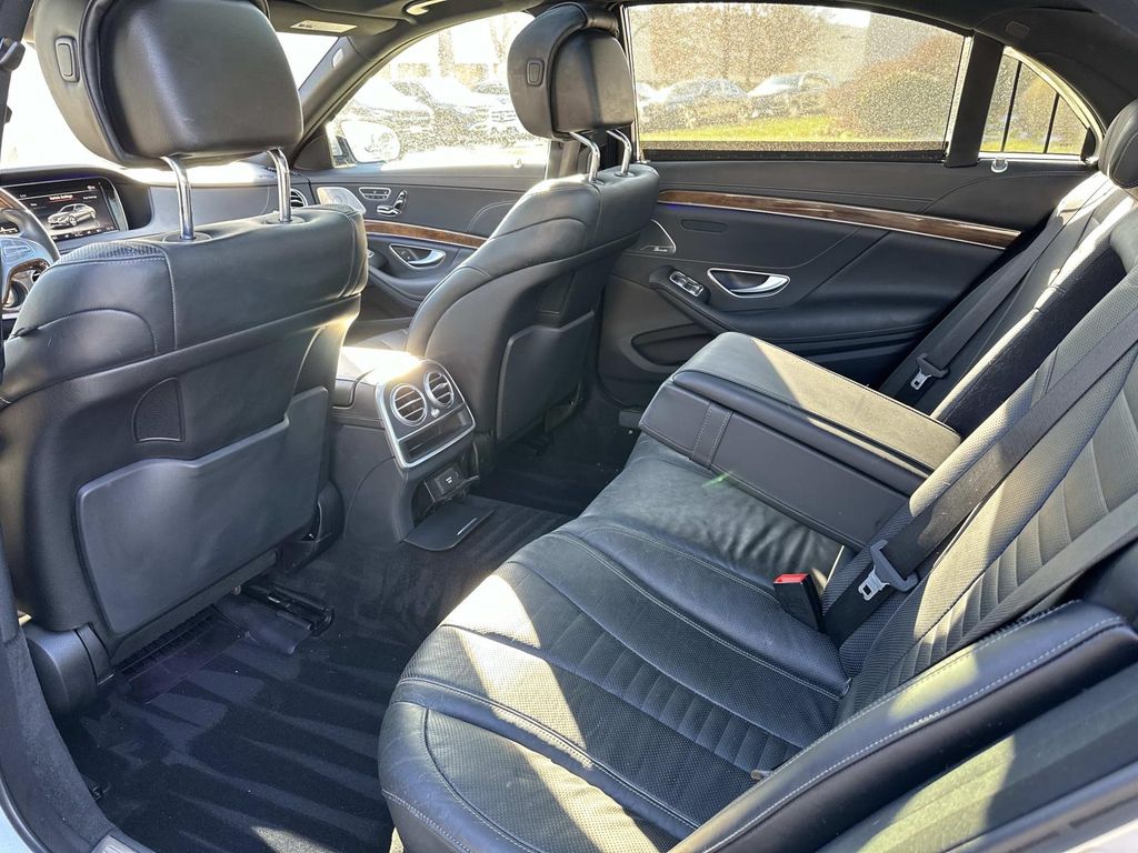 Thumbnail: 2016 Mercedes-Benz S-Class - 31