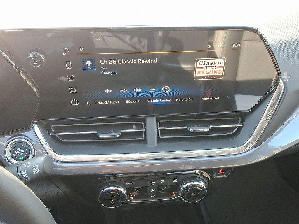 Thumbnail: 2026 Chevrolet Trax - 8