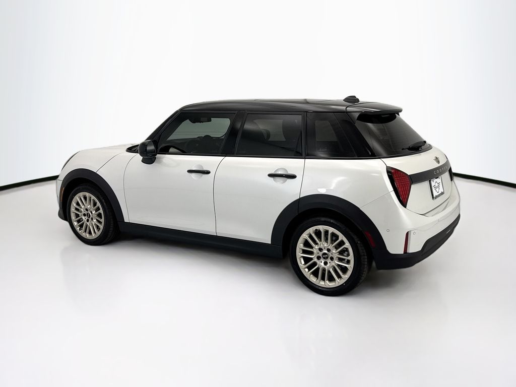 Thumbnail: 2026 MINI Cooper - 7