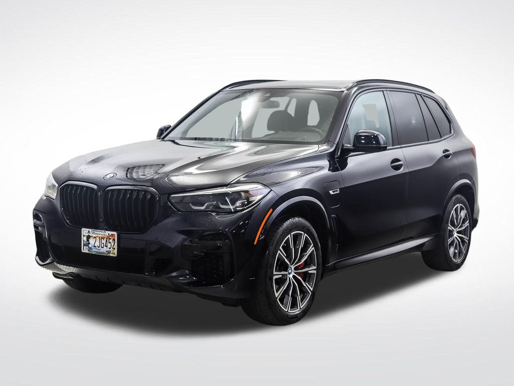 Thumbnail: 2022 BMW X5 - 1