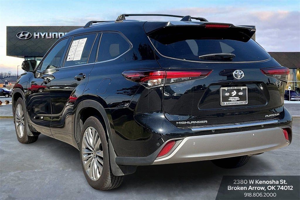 2024 Toyota Highlander