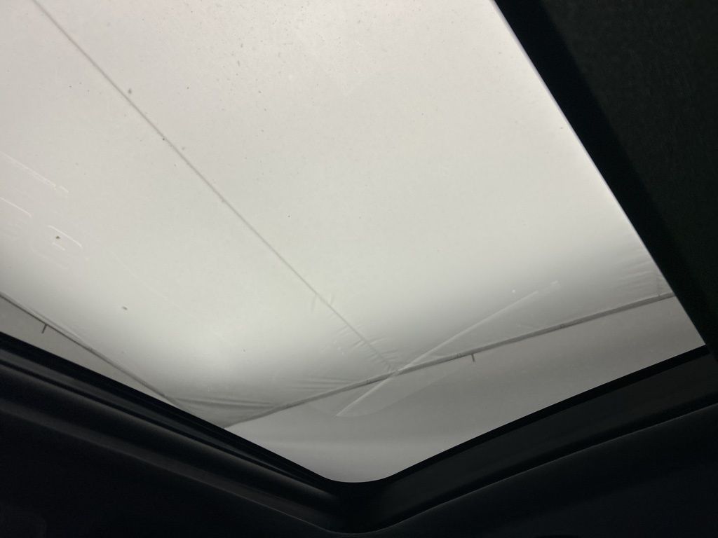 Thumbnail: 2025 Mercedes-Benz GLE - 26