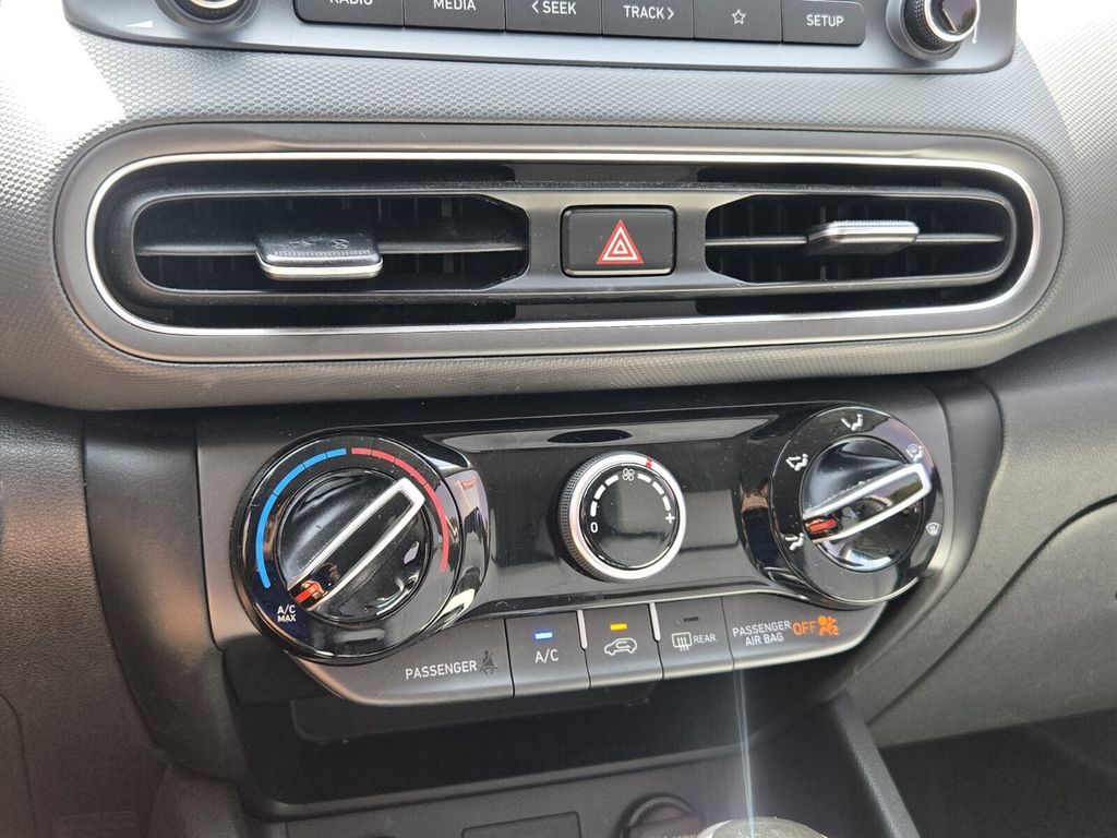 2023 Hyundai Kona - $19,599
