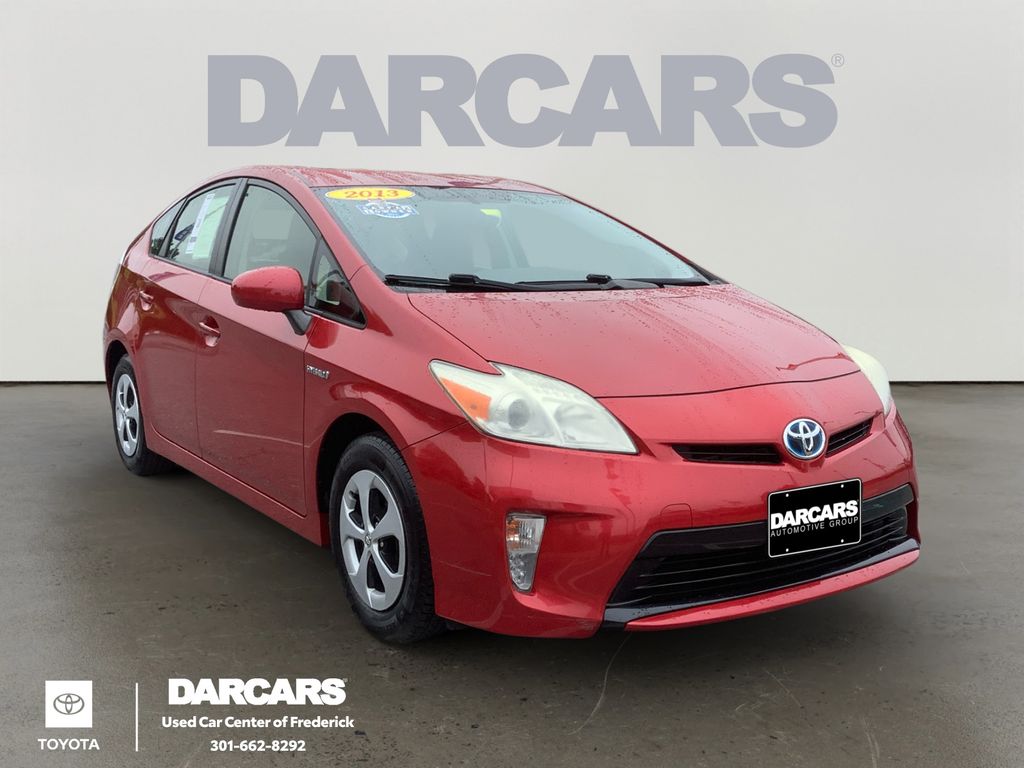 Barcelona Red Metallic 2013 Toyota Prius Hatchback Front-Wheel Drive Continuously Variable Transmission