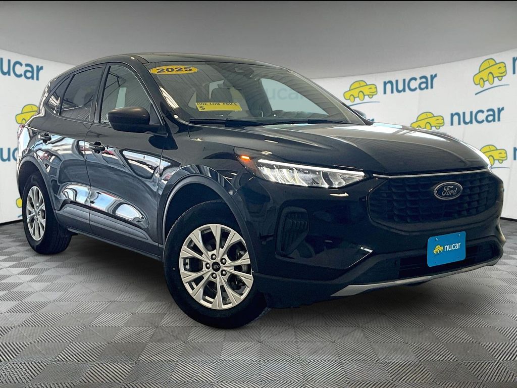 Black Metallic 2025 Ford Escape Active AWD SUV / Crossover All-Wheel Drive 8-Speed Automatic