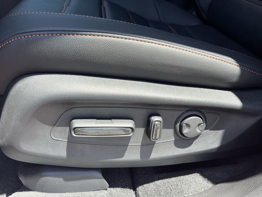 new 2026 Honda CR-V Hybrid car, priced at $40,650