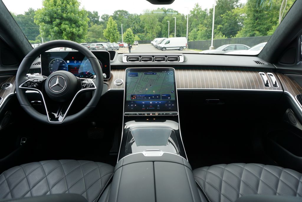 Thumbnail: 2022 Mercedes-Benz S-Class - 14
