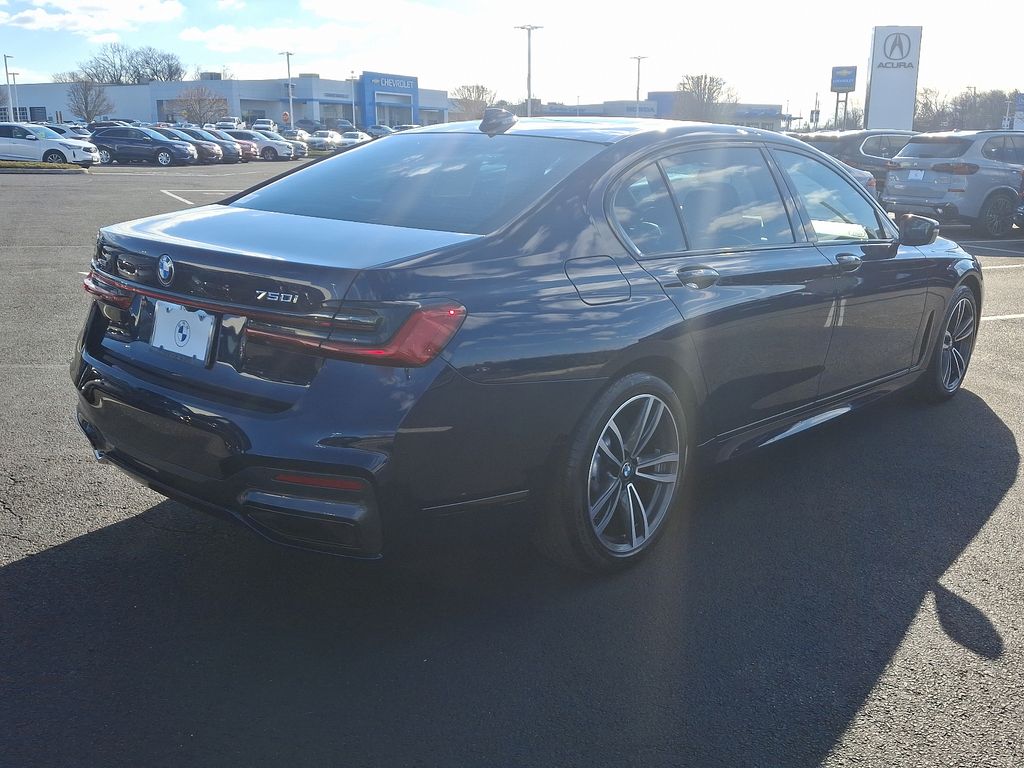 2022 BMW 7 Series 750i xDrive 6