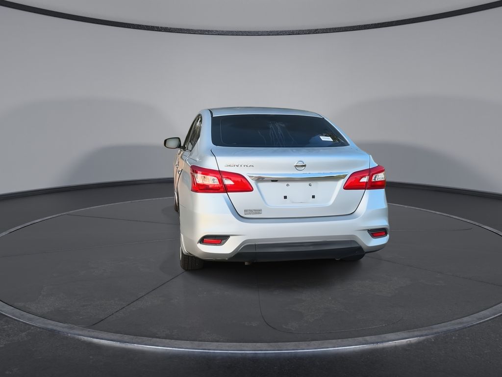 Thumbnail: 2019 Nissan Sentra - 7