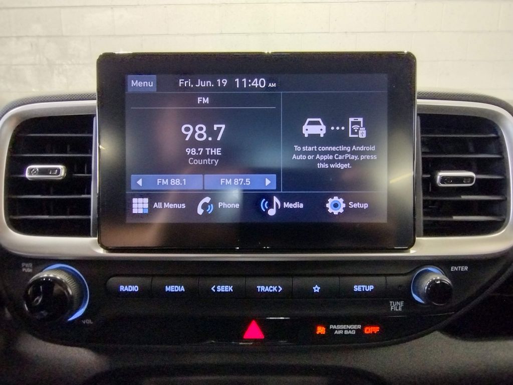 2023 Hyundai Venue SE