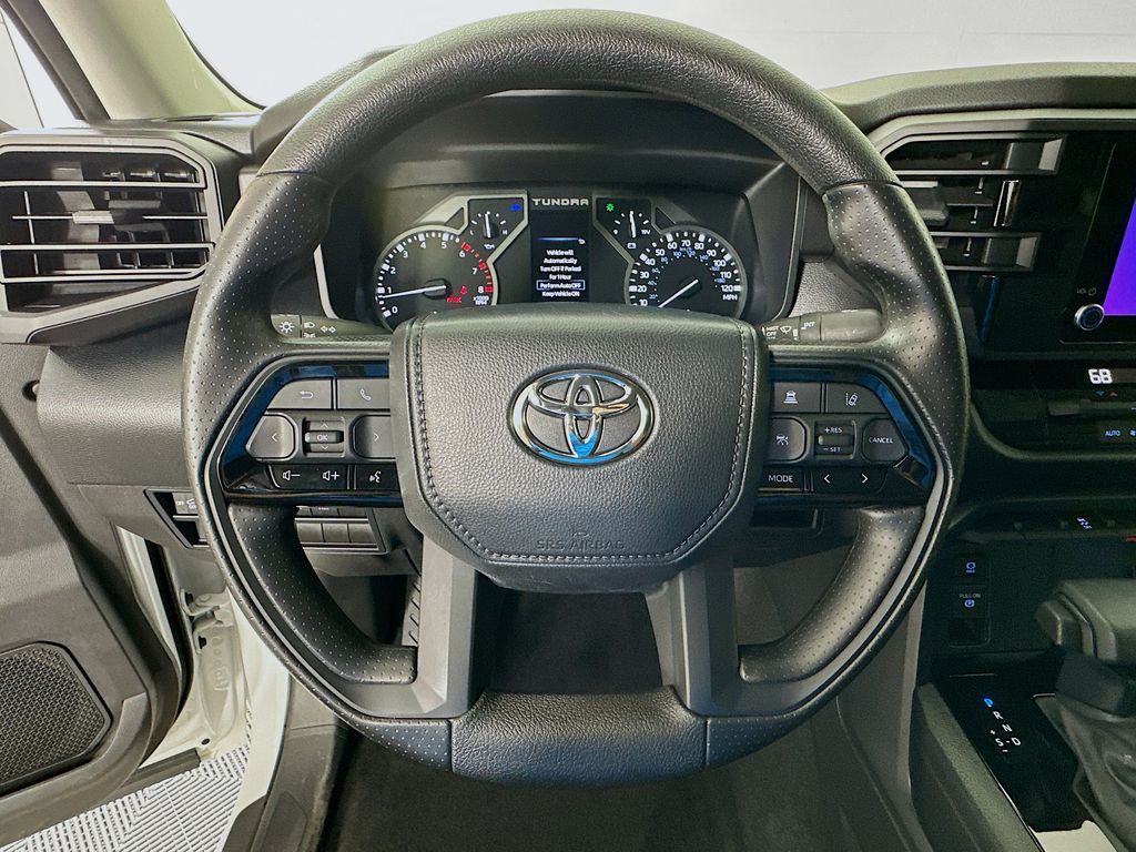Thumbnail: 2024 Toyota Tundra - 11