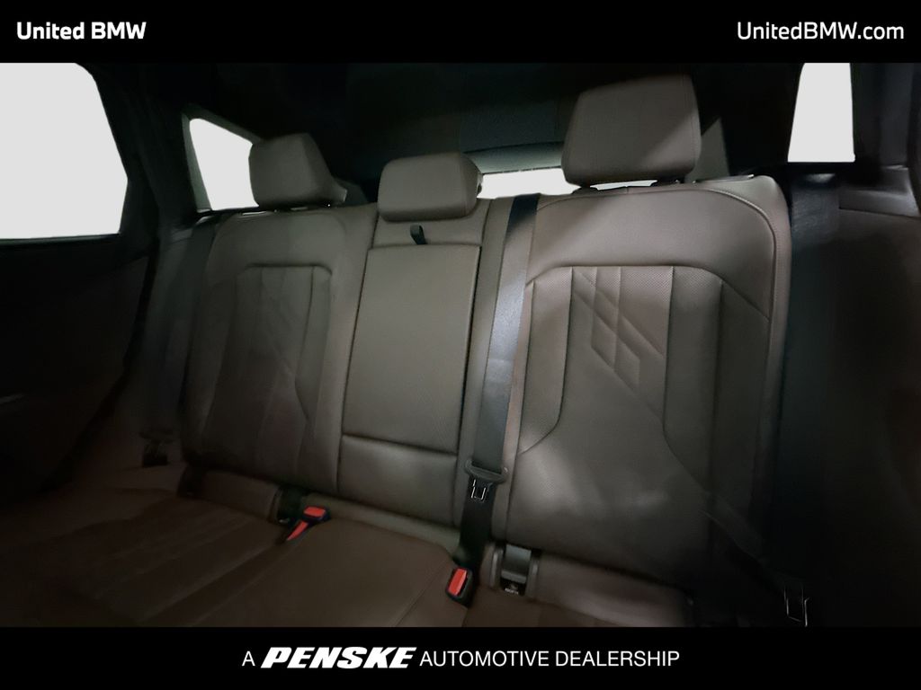 Thumbnail: 2026 BMW X3 - 13