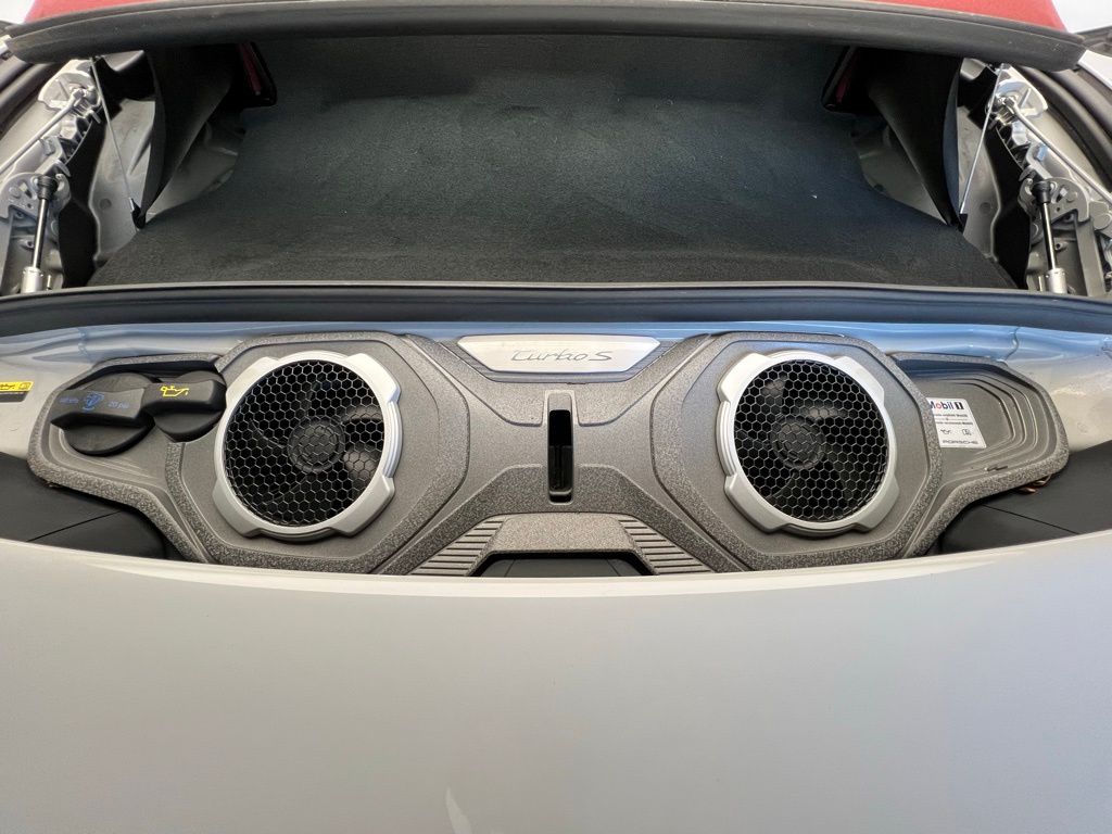 Thumbnail: 2021 Porsche 911 - 20