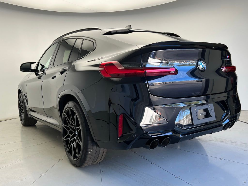 Thumbnail: 2024 BMW X4 - 4