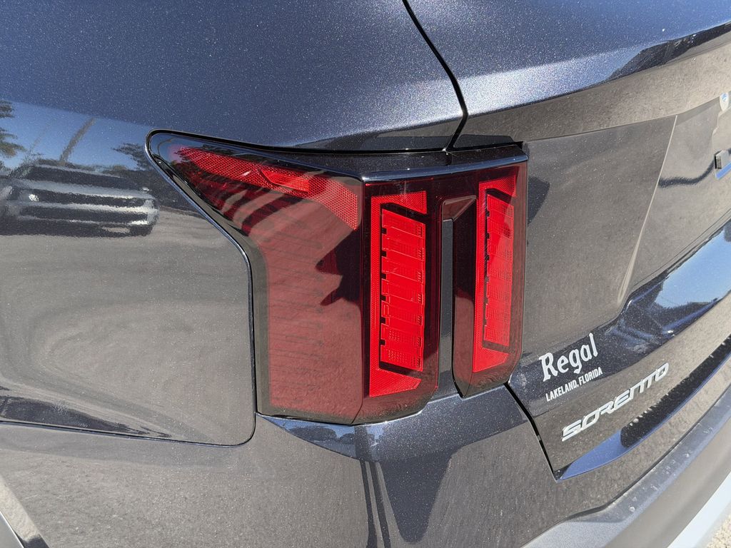 new 2026 Kia Sorento car, priced at $31,354