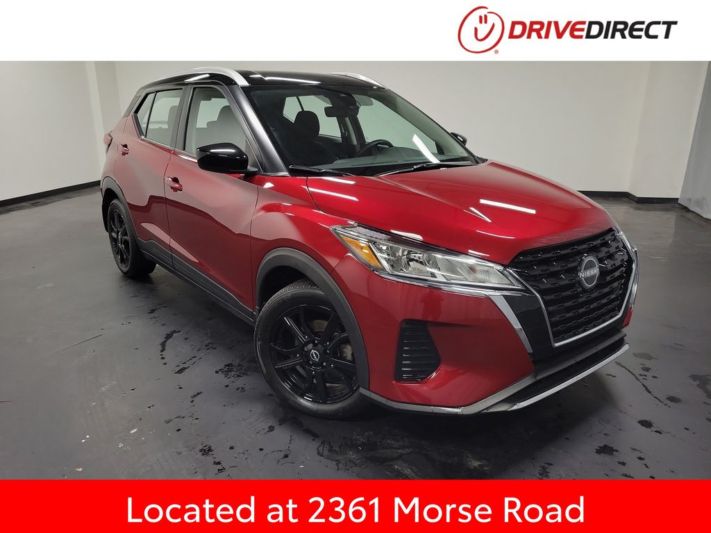 Red (Scarlet Ember Tintcoat/Super Black) 2023 Nissan Kicks SV FWD SUV / Crossover Front-Wheel Drive Continuously Variable Transmission