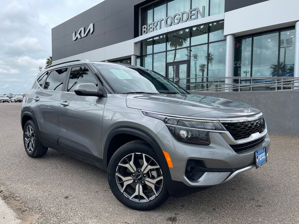 2023 Kia Seltos EX