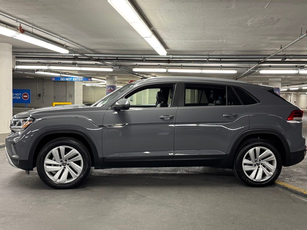 2021 Volkswagen Atlas Cross Sport 3.6L V6 SE w/Technology 32