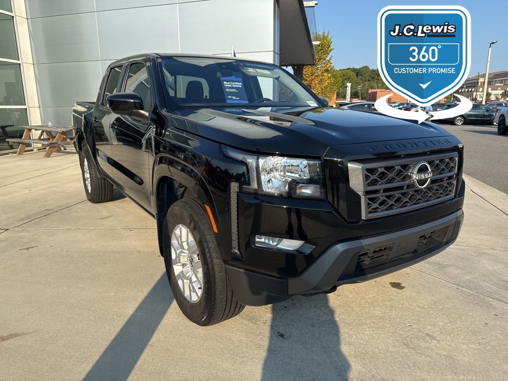 2024 Nissan Frontier SV