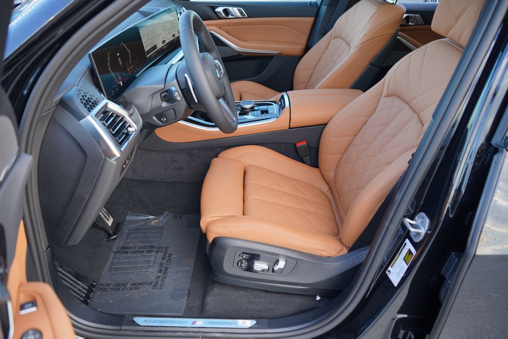 Thumbnail: 2026 BMW X5 - 10