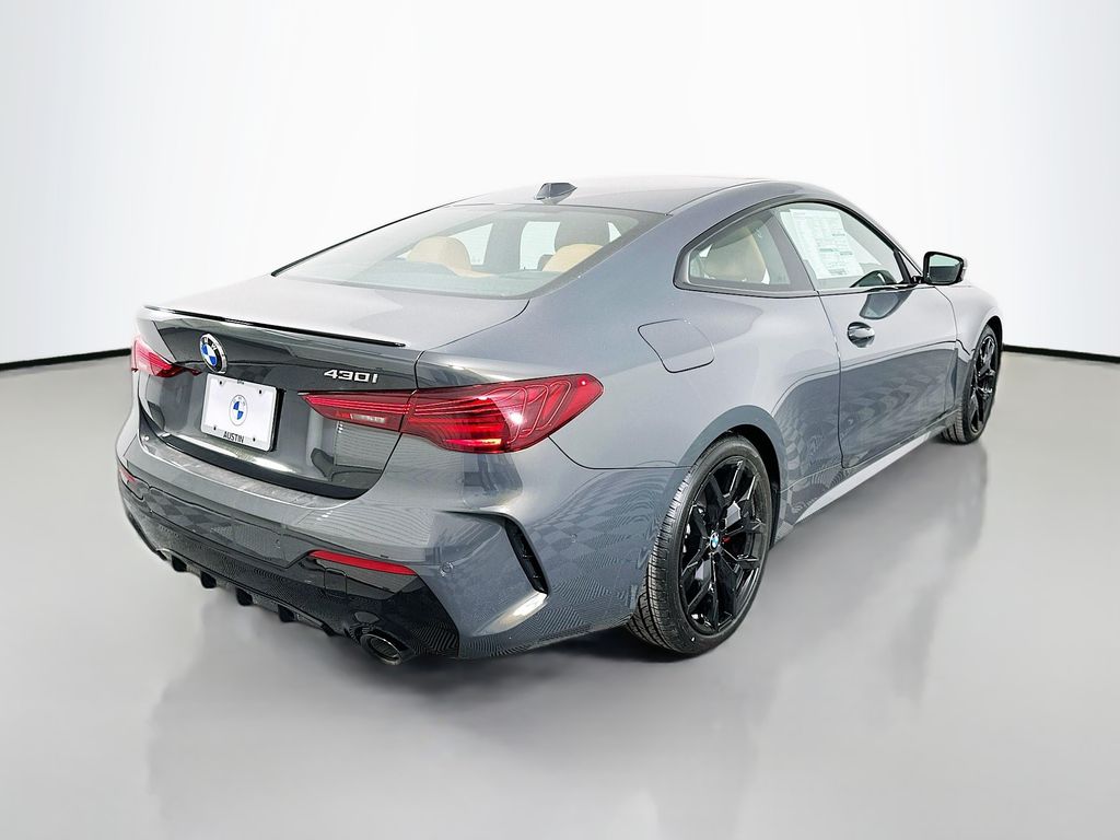 Thumbnail: 2026 BMW 4 Series - 5