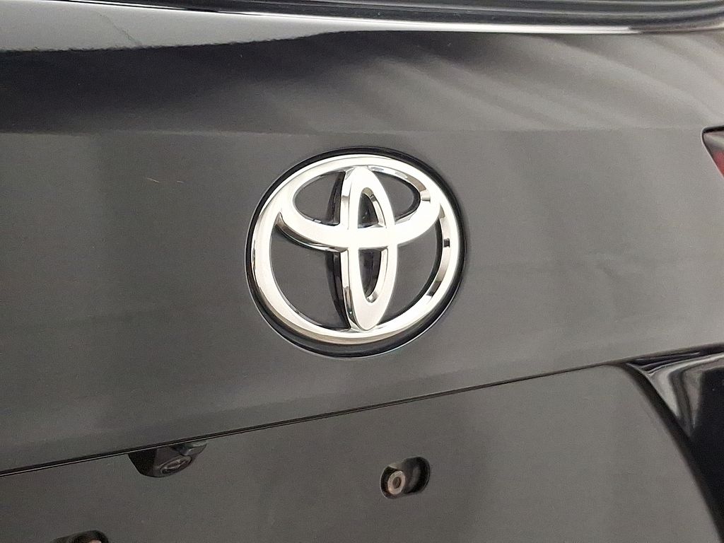 Thumbnail: 2020 Toyota Highlander - 30