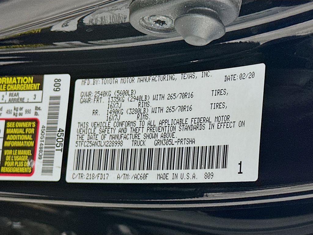 Thumbnail: 2020 Toyota Tacoma - 30