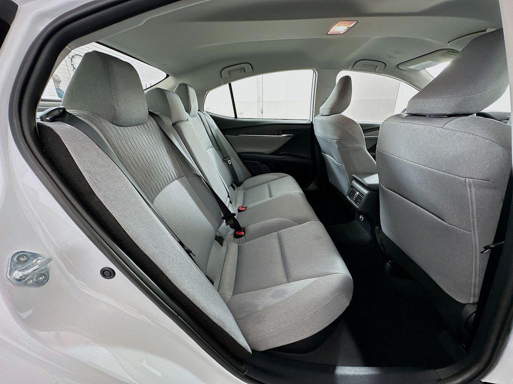 Thumbnail: 2025 Toyota Camry - 27