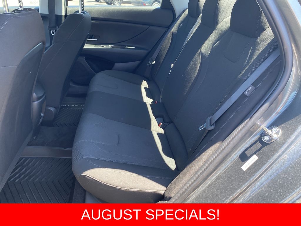 Used 2025 Hyundai Elantra Sedan