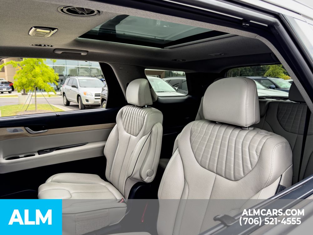 Used 2023 White Hyundai Limited image 14