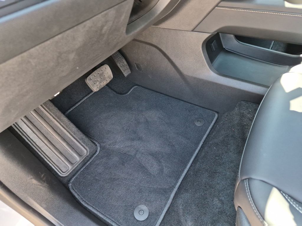 2026 GMC Acadia Elevation - Photo 22