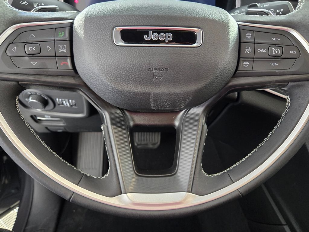 new 2025 Jeep Grand Cherokee L car, priced at $36,330