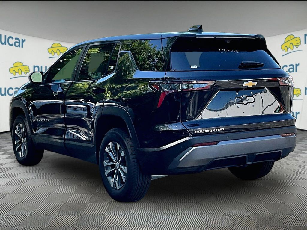 2026 Chevrolet Equinox — photo 5