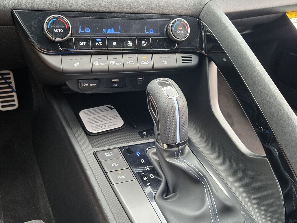 2026 Hyundai Elantra - $37,285
