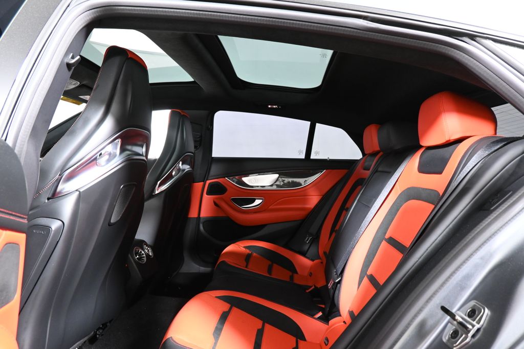 2022 Mercedes-Benz AMG GT 43 7