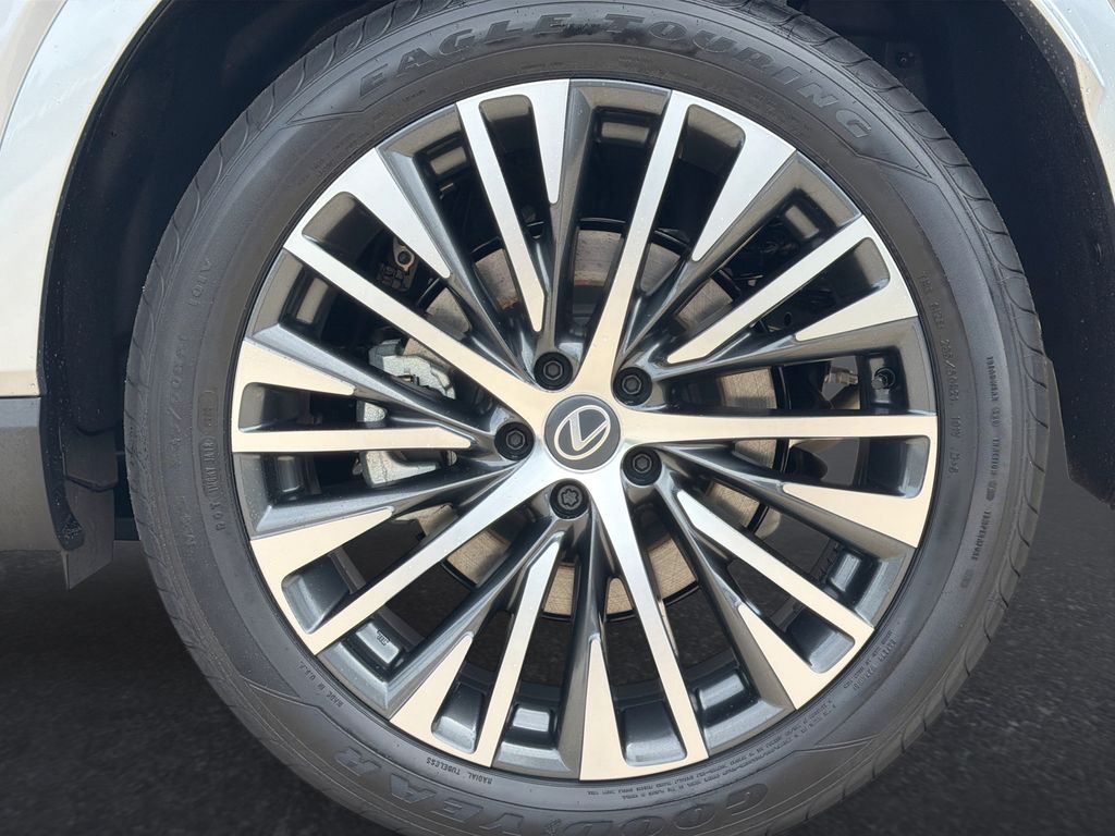 Thumbnail: 2026 Lexus RX - 31