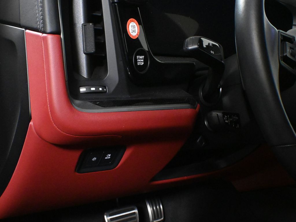 Thumbnail: 2025 Porsche  - 30