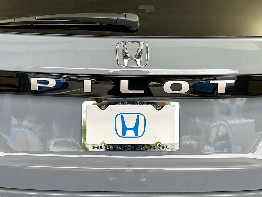 Thumbnail: 2026 Honda Pilot - 22
