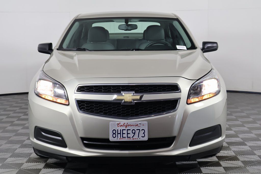 2013 Chevrolet Malibu LS 2